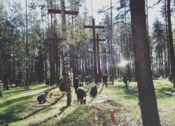 06-09.2000 r. - otwarcie i poświęcenie Polskich Cmentarzy Wojennych-16