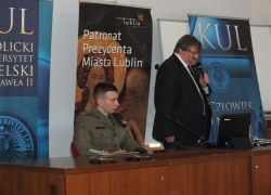 08.11.2013 r. - Lublin, Konferencja w KUL-17